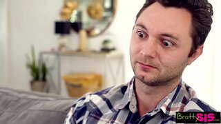 Βήμα Sis &amp; quot; τεντώστε το μουνί μου με αυτή την μπανάνα &amp; quot; S17: E5