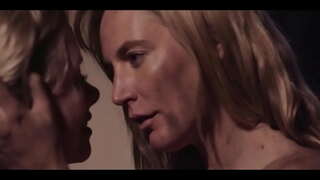 ���மைதியான சத்தம், மோனா வேல்ஸ்