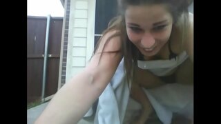 Peligroso Kamera Ipakita Sa Labas